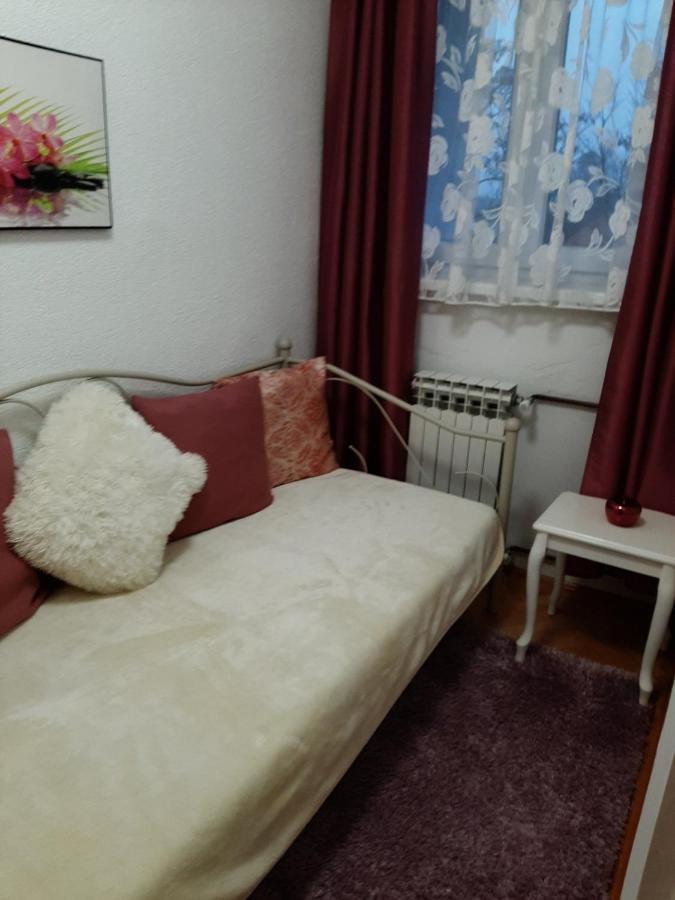 Apartman Hana Sanski Most Eksteriør billede